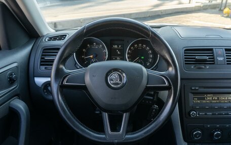 Skoda Yeti I рестайлинг, 2015 год, 1 289 000 рублей, 12 фотография