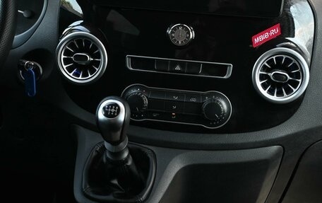 Mercedes-Benz Vito, 2014 год, 2 119 000 рублей, 19 фотография