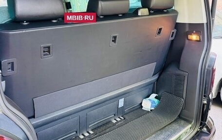 Volkswagen Multivan T6 рестайлинг, 2018 год, 4 500 000 рублей, 10 фотография