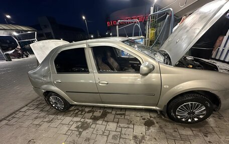 Renault Logan I, 2010 год, 170 000 рублей, 3 фотография