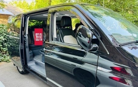 Volkswagen Multivan T6 рестайлинг, 2018 год, 4 500 000 рублей, 18 фотография