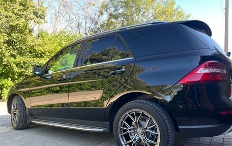 Mercedes-Benz M-Класс, 2012 год, 2 750 000 рублей, 3 фотография