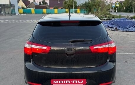 KIA Rio III рестайлинг, 2015 год, 680 000 рублей, 2 фотография
