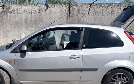 Ford Fiesta, 2006 год, 300 000 рублей, 7 фотография