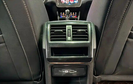 Skoda Superb III рестайлинг, 2022 год, 2 100 000 рублей, 12 фотография