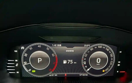 Skoda Superb III рестайлинг, 2022 год, 2 100 000 рублей, 15 фотография