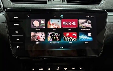 Skoda Superb III рестайлинг, 2022 год, 2 100 000 рублей, 10 фотография