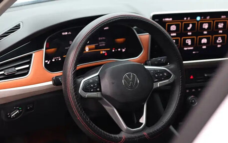 Volkswagen Bora, 2024 год, 1 613 000 рублей, 20 фотография