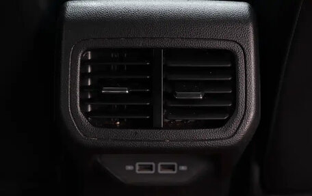 Volkswagen Bora, 2024 год, 1 613 000 рублей, 24 фотография