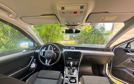 Volkswagen Passat B8 рестайлинг, 2019 год, 2 320 000 рублей, 6 фотография