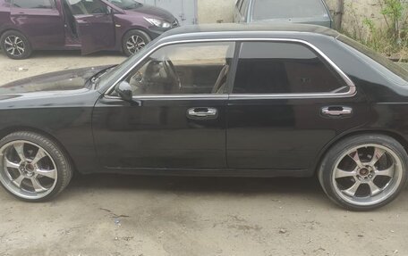 Nissan Laurel VIII, 1993 год, 250 000 рублей, 7 фотография