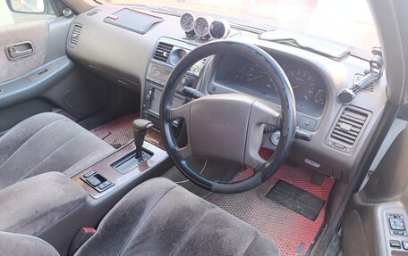 Nissan Laurel VIII, 1993 год, 250 000 рублей, 11 фотография