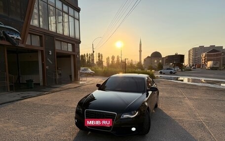 Audi A4, 2010 год, 900 000 рублей, 3 фотография