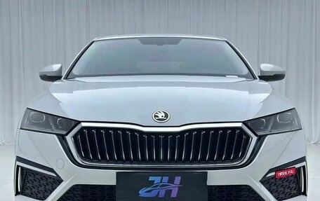 Skoda Octavia IV, 2023 год, 2 200 000 рублей, 2 фотография