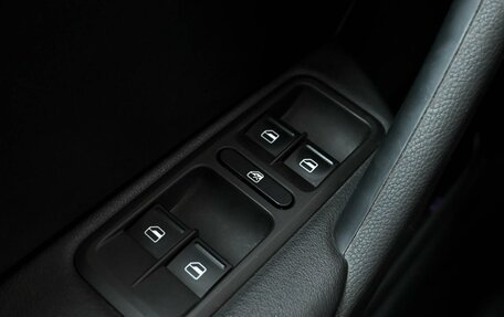 Skoda Yeti I рестайлинг, 2015 год, 1 324 000 рублей, 17 фотография