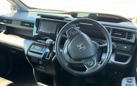 Honda Stepwgn IV, 2021 год, 2 500 000 рублей, 6 фотография