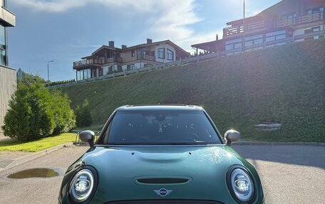 MINI Clubman, 2020 год, 2 750 000 рублей, 2 фотография