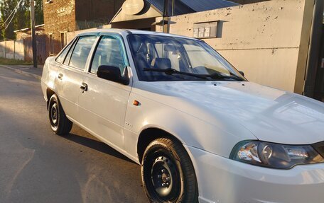 Daewoo Nexia I рестайлинг, 2010 год, 250 000 рублей, 2 фотография