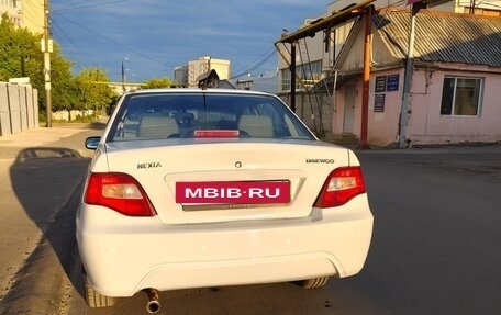 Daewoo Nexia I рестайлинг, 2010 год, 250 000 рублей, 3 фотография
