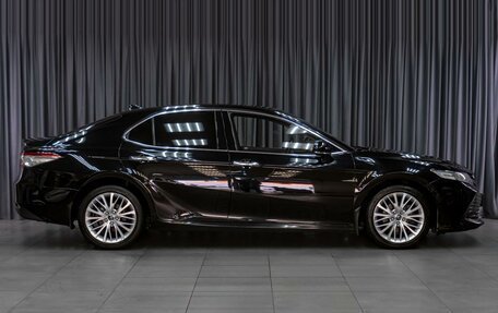 Toyota Camry, 2019 год, 2 699 000 рублей, 5 фотография