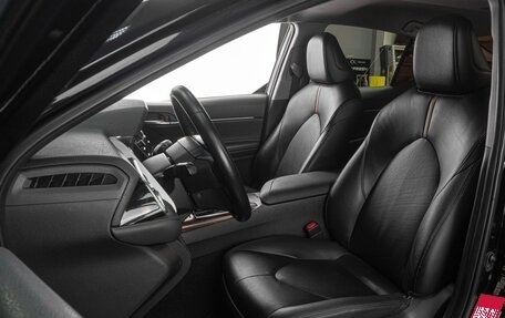 Toyota Camry, 2019 год, 2 699 000 рублей, 10 фотография