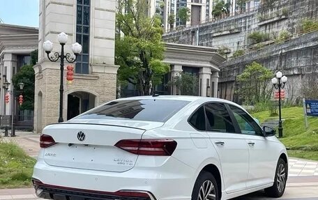 Volkswagen Lavida, 2023 год, 1 750 000 рублей, 3 фотография