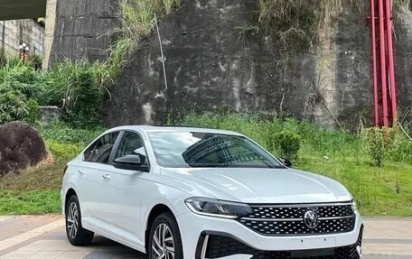 Volkswagen Lavida, 2023 год, 1 750 000 рублей, 2 фотография