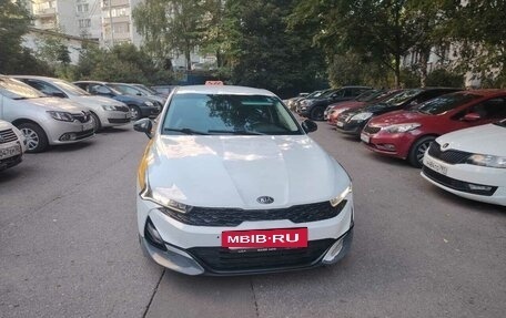 KIA K5, 2021 год, 1 720 000 рублей, 2 фотография