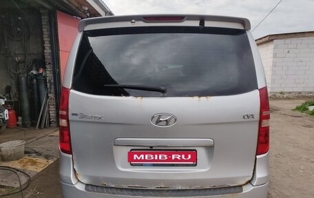 Hyundai Grand Starex Grand Starex I рестайлинг 2, 2009 год, 650 000 рублей, 10 фотография