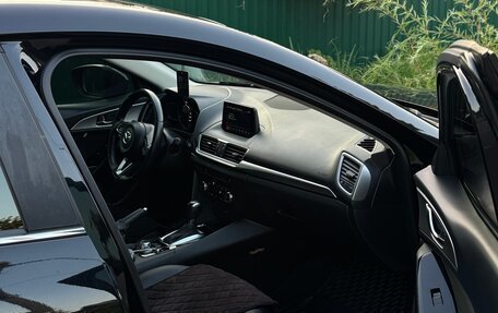 Mazda 3, 2018 год, 1 950 000 рублей, 5 фотография
