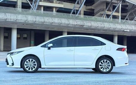 Toyota Corolla, 2023 год, 1 790 000 рублей, 4 фотография