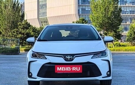 Toyota Corolla, 2023 год, 1 790 000 рублей, 2 фотография