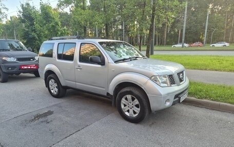 Nissan Pathfinder, 2005 год, 620 000 рублей, 2 фотография