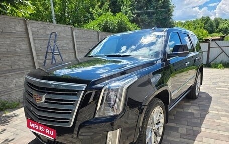 Cadillac Escalade IV, 2020 год, 5 300 000 рублей, 10 фотография