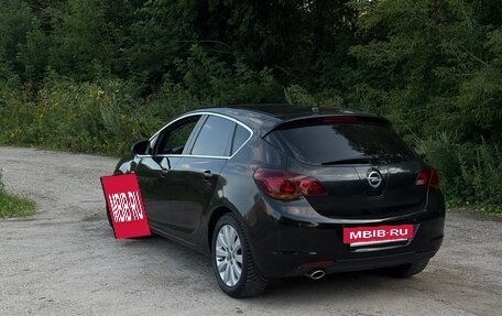Opel Astra J, 2012 год, 600 000 рублей, 4 фотография