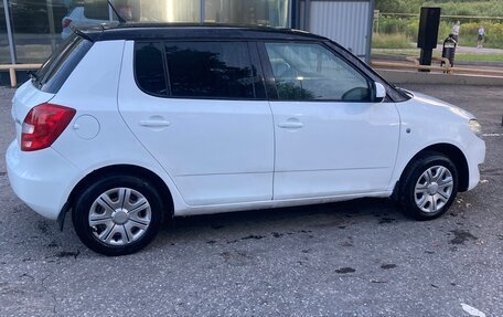 Skoda Fabia II, 2011 год, 395 000 рублей, 4 фотография