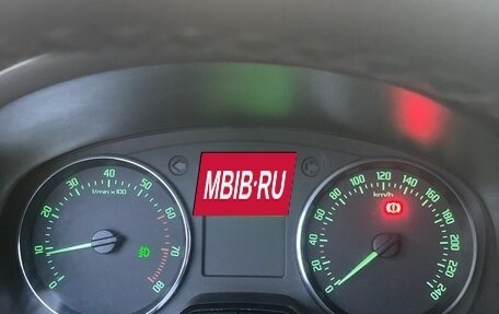 Skoda Fabia II, 2011 год, 395 000 рублей, 9 фотография