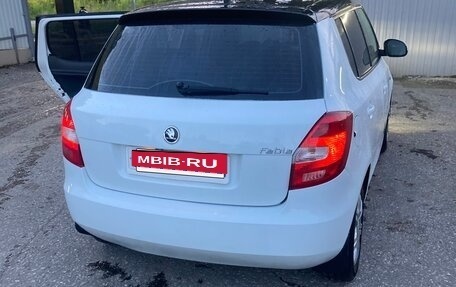 Skoda Fabia II, 2011 год, 395 000 рублей, 5 фотография