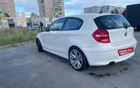 BMW 1 серия, 2008 год, 550 000 рублей, 5 фотография