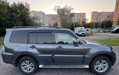 Mitsubishi Pajero IV, 2013 год, 2 490 000 рублей, 6 фотография