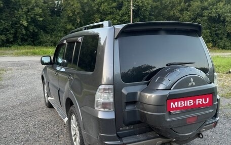 Mitsubishi Pajero IV, 2013 год, 2 490 000 рублей, 9 фотография