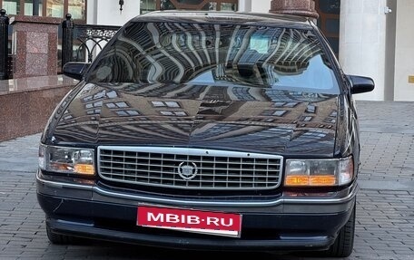 Cadillac DeVille VIII, 1996 год, 950 000 рублей, 2 фотография