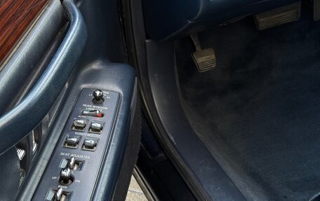Cadillac DeVille VIII, 1996 год, 950 000 рублей, 11 фотография