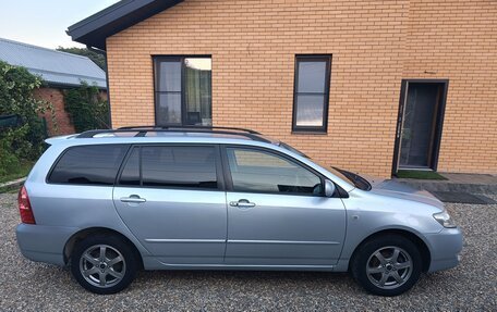 Toyota Corolla, 2005 год, 600 000 рублей, 4 фотография