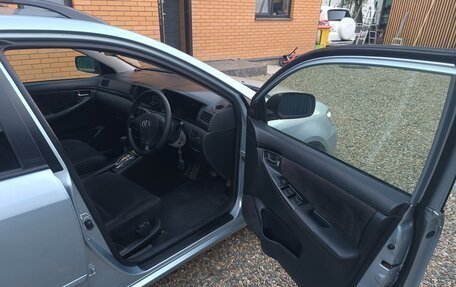 Toyota Corolla, 2005 год, 600 000 рублей, 9 фотография