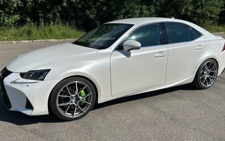 Lexus IS III, 2018 год, 3 990 000 рублей, 2 фотография