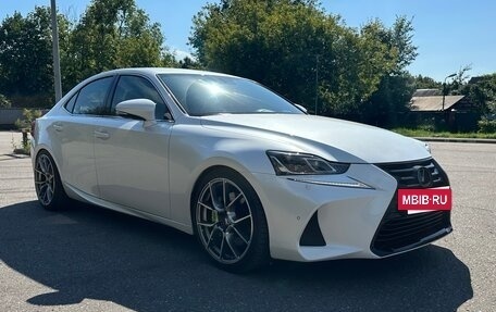 Lexus IS III, 2018 год, 3 990 000 рублей, 5 фотография