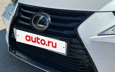 Lexus IS III, 2018 год, 3 990 000 рублей, 11 фотография