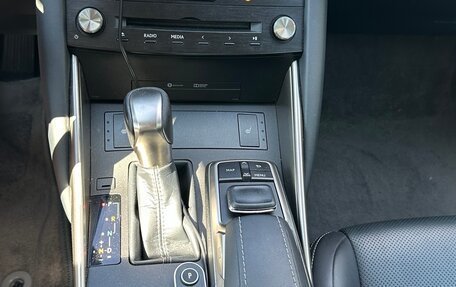 Lexus IS III, 2018 год, 3 990 000 рублей, 24 фотография
