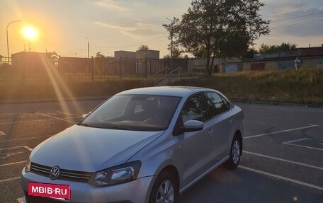 Volkswagen Polo VI (EU Market), 2012 год, 710 000 рублей, 2 фотография